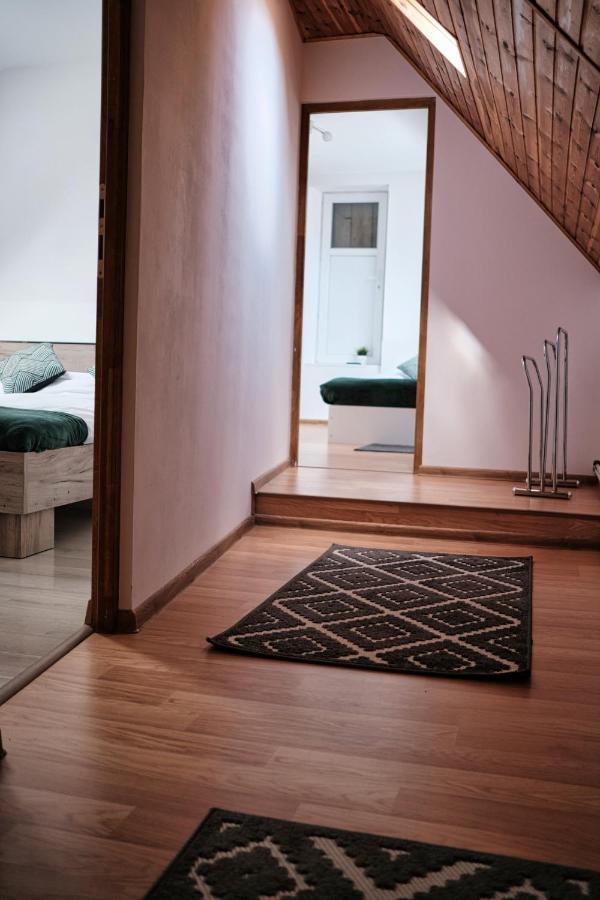 Londof Housing City Center Brasov Διαμέρισμα Εξωτερικό φωτογραφία